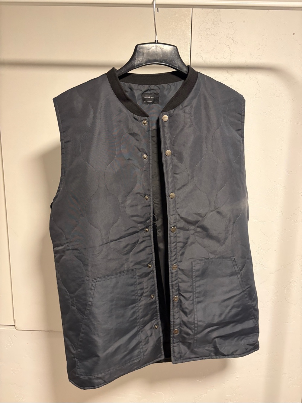 Jiberish CO Men's Quilted Snap-Front Vest Jacket - Black